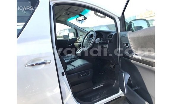 Nunua Imported Toyota Vellfire Nyeupe Gari ndani ya Import - Dubai nchini Zambia Nunua Imported Toyota Vellfire Nyeupe Gari ndani ya Import - Dubai nchini Zambia
