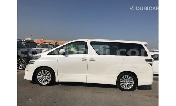 Nunua Imported Toyota Vellfire Nyeupe Gari ndani ya Import - Dubai nchini Zambia Nunua Imported Toyota Vellfire Nyeupe Gari ndani ya Import - Dubai nchini Zambia