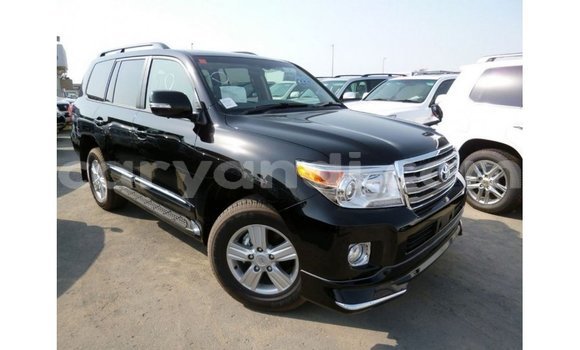 Nunua Imported Toyota Land Cruiser Nyeusi Gari ndani ya Import - Dubai nchini Zambia Nunua Imported Toyota Land Cruiser Nyeusi Gari ndani ya Import - Dubai nchini Zambia