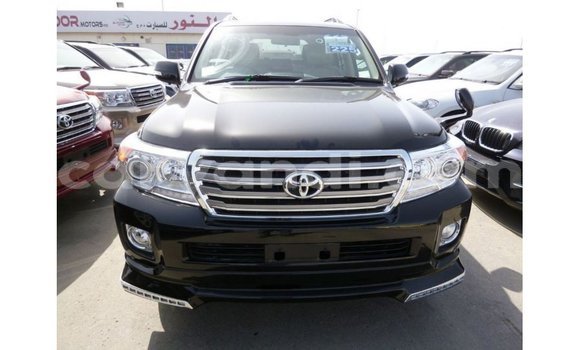 Nunua Imported Toyota Land Cruiser Nyeusi Gari ndani ya Import - Dubai nchini Zambia Nunua Imported Toyota Land Cruiser Nyeusi Gari ndani ya Import - Dubai nchini Zambia