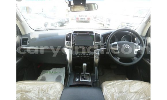 Nunua Imported Toyota Land Cruiser Nyeusi Gari ndani ya Import - Dubai nchini Zambia Nunua Imported Toyota Land Cruiser Nyeusi Gari ndani ya Import - Dubai nchini Zambia