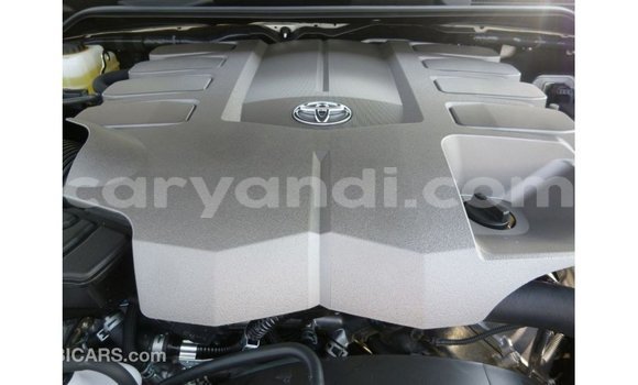 Buy Import Toyota Land Cruiser White Car in Import - Dubai in Zambia Buy Import Toyota Land Cruiser White Car in Import - Dubai in Zambia