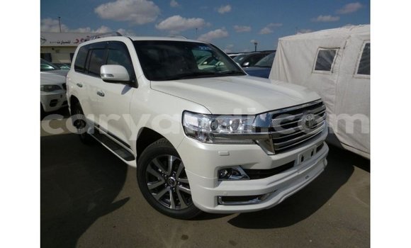 Buy Import Toyota Land Cruiser White Car in Import - Dubai in Zambia Buy Import Toyota Land Cruiser White Car in Import - Dubai in Zambia