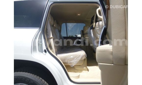 Buy Import Toyota Land Cruiser White Car in Import - Dubai in Zambia Buy Import Toyota Land Cruiser White Car in Import - Dubai in Zambia