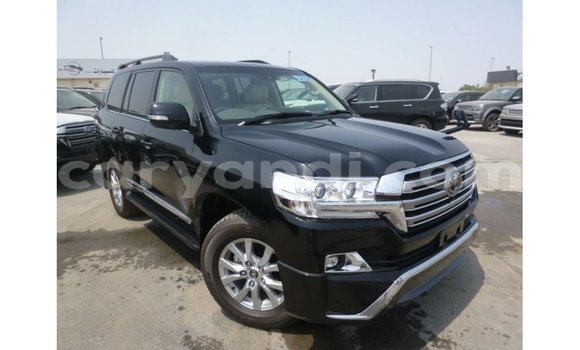 Nunua Imported Toyota Land Cruiser Nyeusi Gari ndani ya Import - Dubai nchini Zambia Nunua Imported Toyota Land Cruiser Nyeusi Gari ndani ya Import - Dubai nchini Zambia
