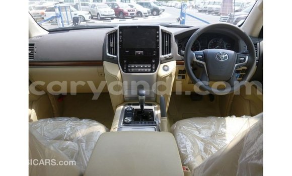 Nunua Imported Toyota Land Cruiser Nyeusi Gari ndani ya Import - Dubai nchini Zambia Nunua Imported Toyota Land Cruiser Nyeusi Gari ndani ya Import - Dubai nchini Zambia