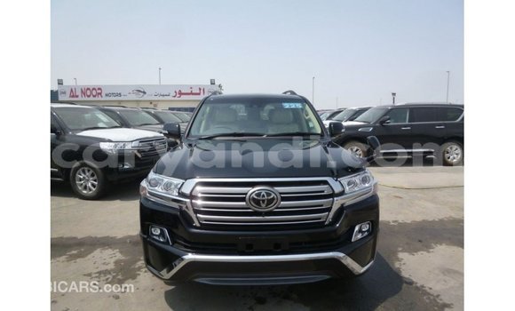 Nunua Imported Toyota Land Cruiser Nyeusi Gari ndani ya Import - Dubai nchini Zambia Nunua Imported Toyota Land Cruiser Nyeusi Gari ndani ya Import - Dubai nchini Zambia