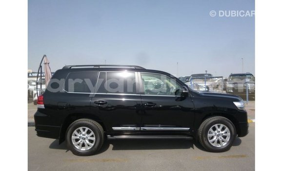 Nunua Imported Toyota Land Cruiser Nyeusi Gari ndani ya Import - Dubai nchini Zambia Nunua Imported Toyota Land Cruiser Nyeusi Gari ndani ya Import - Dubai nchini Zambia