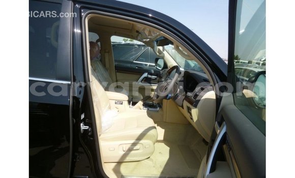 Buy Import Toyota Land Cruiser Black Car in Import - Dubai in Zambia Buy Import Toyota Land Cruiser Black Car in Import - Dubai in Zambia