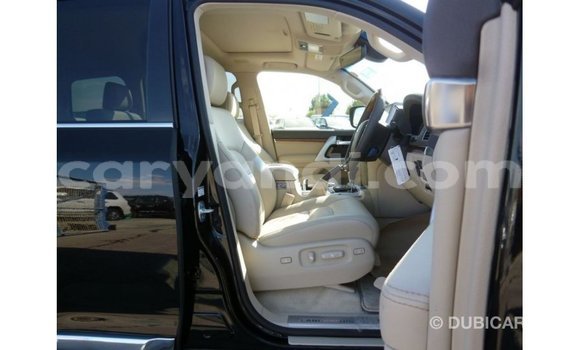 Nunua Imported Toyota Land Cruiser Nyeusi Gari ndani ya Import - Dubai nchini Zambia Nunua Imported Toyota Land Cruiser Nyeusi Gari ndani ya Import - Dubai nchini Zambia