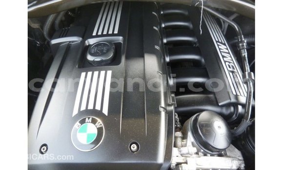 Nunua Imported BMW X3 Nyeusi Gari ndani ya Import - Dubai nchini Zambia Nunua Imported BMW X3 Nyeusi Gari ndani ya Import - Dubai nchini Zambia