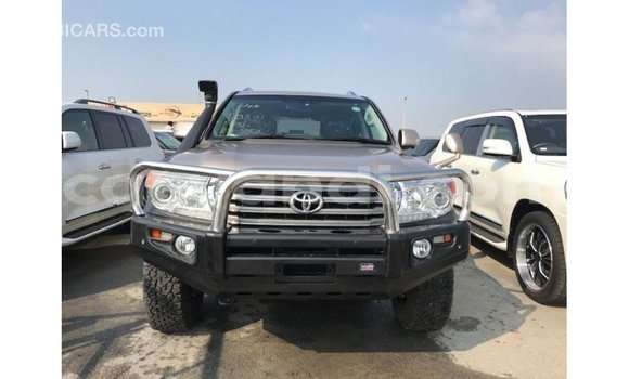 Nunua Imported Toyota Land Cruiser Nyingine Gari ndani ya Import - Dubai nchini Zambia Nunua Imported Toyota Land Cruiser Nyingine Gari ndani ya Import - Dubai nchini Zambia