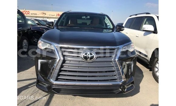 Nunua Imported Toyota Fortuner Nyingine Gari ndani ya Import - Dubai nchini Zambia Nunua Imported Toyota Fortuner Nyingine Gari ndani ya Import - Dubai nchini Zambia