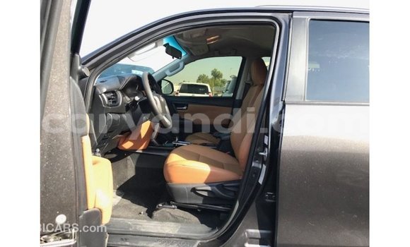 Nunua Imported Toyota Fortuner Nyingine Gari ndani ya Import - Dubai nchini Zambia Nunua Imported Toyota Fortuner Nyingine Gari ndani ya Import - Dubai nchini Zambia