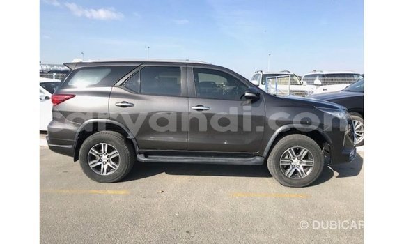 Nunua Imported Toyota Fortuner Nyingine Gari ndani ya Import - Dubai nchini Zambia Nunua Imported Toyota Fortuner Nyingine Gari ndani ya Import - Dubai nchini Zambia