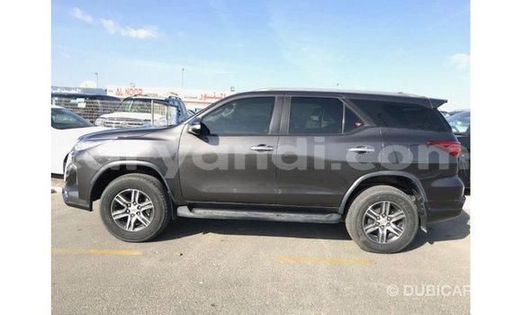 Nunua Imported Toyota Fortuner Nyingine Gari ndani ya Import - Dubai nchini Zambia Nunua Imported Toyota Fortuner Nyingine Gari ndani ya Import - Dubai nchini Zambia