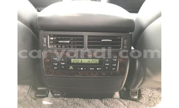 Buy Import Toyota Land Cruiser White Car in Import - Dubai in Zambia Buy Import Toyota Land Cruiser White Car in Import - Dubai in Zambia