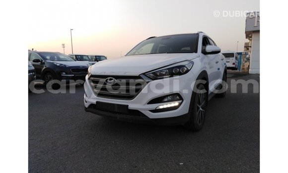 Buy Import Hyundai Tucson White Car in Import - Dubai in Zambia Buy Import Hyundai Tucson White Car in Import - Dubai in Zambia
