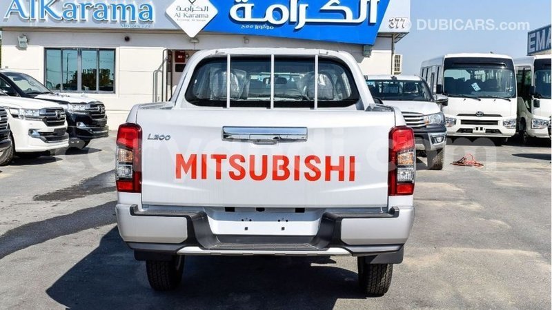 Big with watermark mitsubishi l200 zambia import dubai 10633