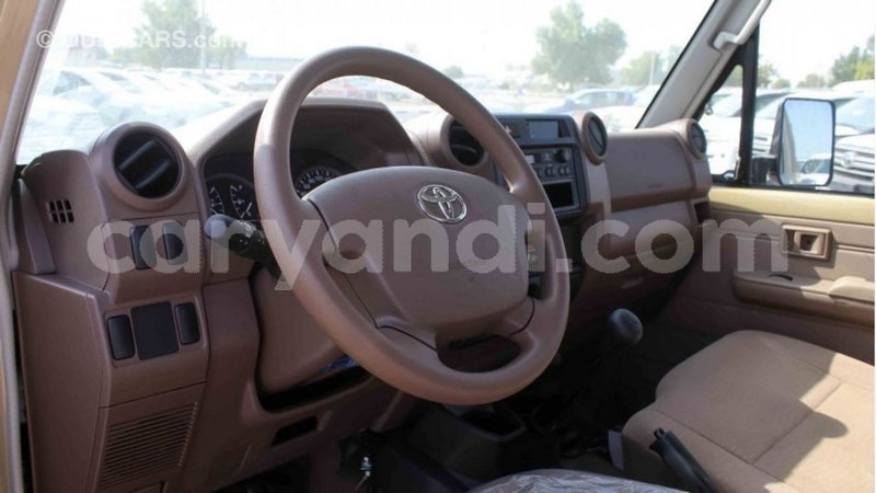Big with watermark toyota land cruiser zambia import dubai 10634