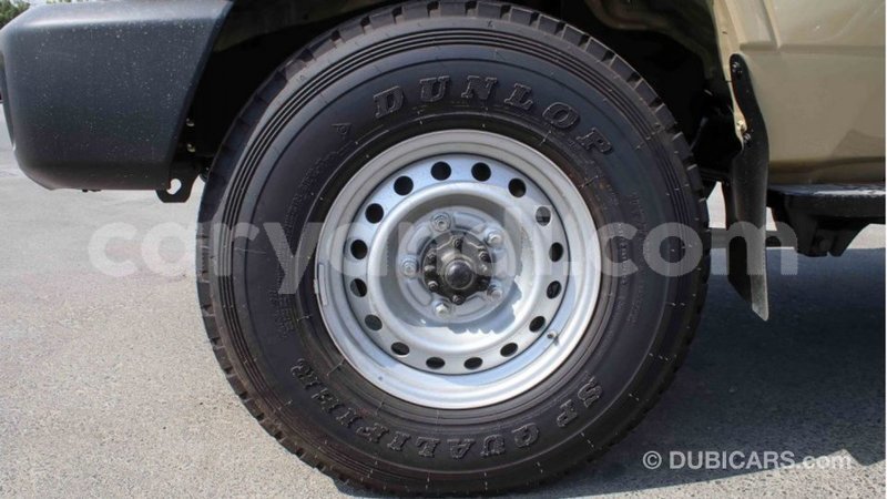 Big with watermark toyota land cruiser zambia import dubai 10634