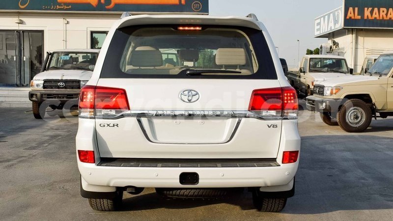 Big with watermark toyota land cruiser zambia import dubai 10635