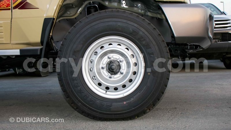 Big with watermark toyota land cruiser zambia import dubai 10636