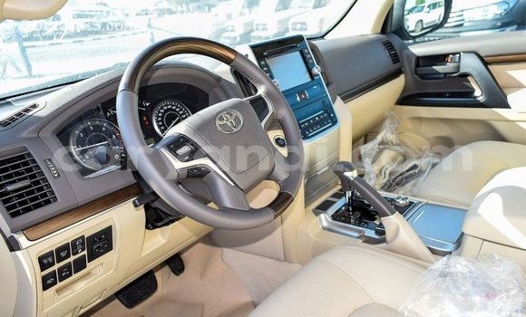 Acheter Import Voiture Toyota Land Cruiser Noir à Import - Dubai, Zambie Acheter Import Voiture Toyota Land Cruiser Noir à Import - Dubai, Zambie