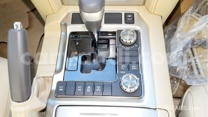 Big with watermark toyota land cruiser zambia import dubai 10640