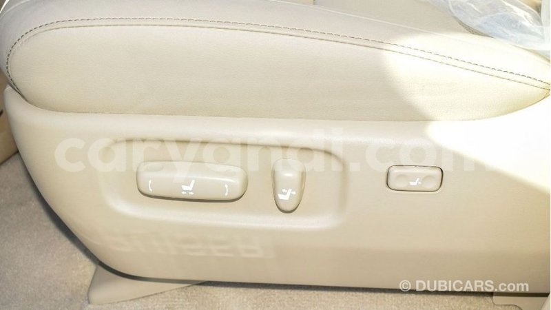 Big with watermark toyota land cruiser zambia import dubai 10640