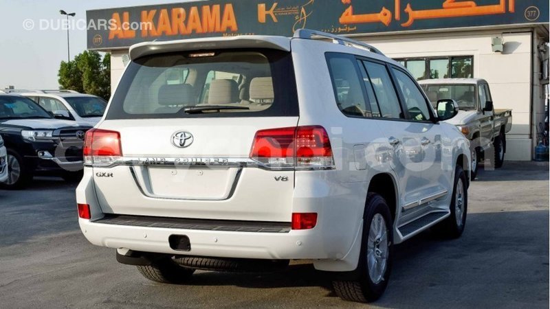 Big with watermark toyota land cruiser zambia import dubai 10643