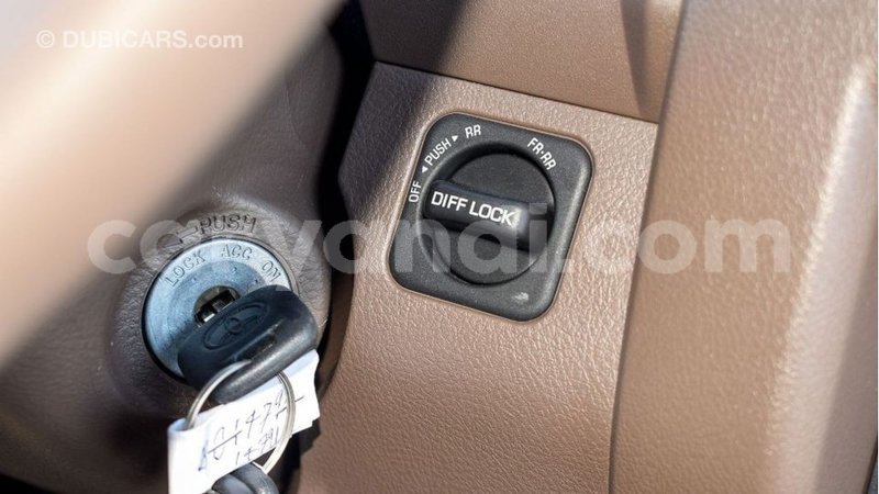 Big with watermark toyota land cruiser zambia import dubai 10644