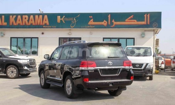 Acheter Import Voiture Toyota Land Cruiser Noir à Import - Dubai, Zambie Acheter Import Voiture Toyota Land Cruiser Noir à Import - Dubai, Zambie