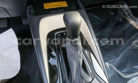 Acheter Import Voiture Toyota Corolla Blanc à Import - Dubai, Zambie Acheter Import Voiture Toyota Corolla Blanc à Import - Dubai, Zambie