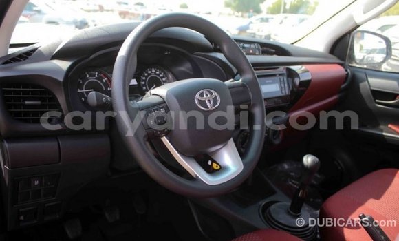 Acheter Import Voiture Toyota Hilux Autre à Import - Dubai, Zambie Acheter Import Voiture Toyota Hilux Autre à Import - Dubai, Zambie