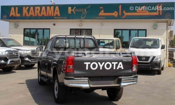 Acheter Import Voiture Toyota Hilux Autre à Import - Dubai, Zambie Acheter Import Voiture Toyota Hilux Autre à Import - Dubai, Zambie