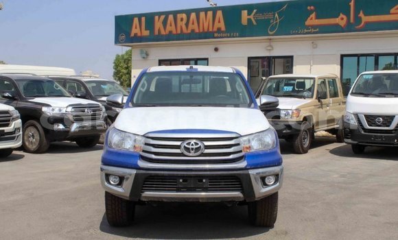 Acheter Import Voiture Toyota Hilux Bleu à Import - Dubai, Zambie Acheter Import Voiture Toyota Hilux Bleu à Import - Dubai, Zambie