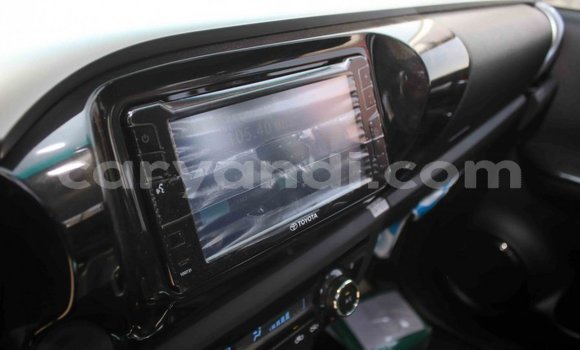 Acheter Import Voiture Toyota Hilux Bleu à Import - Dubai, Zambie Acheter Import Voiture Toyota Hilux Bleu à Import - Dubai, Zambie