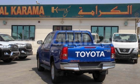 Acheter Import Voiture Toyota Hilux Bleu à Import - Dubai, Zambie Acheter Import Voiture Toyota Hilux Bleu à Import - Dubai, Zambie