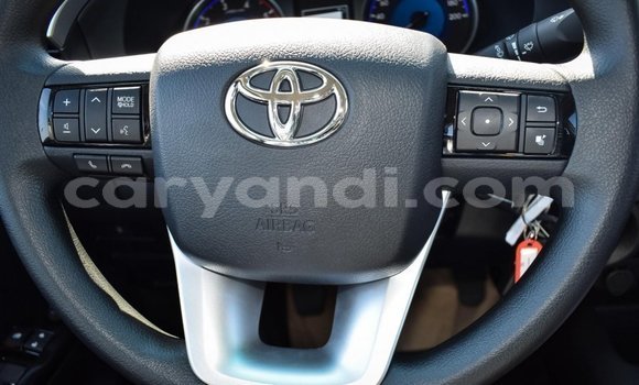 Acheter Import Voiture Toyota Hilux Autre à Import - Dubai, Zambie Acheter Import Voiture Toyota Hilux Autre à Import - Dubai, Zambie