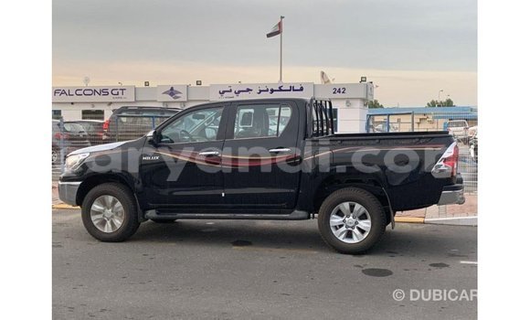 Acheter Import Voiture Toyota Hilux Noir à Import - Dubai, Zambie Acheter Import Voiture Toyota Hilux Noir à Import - Dubai, Zambie