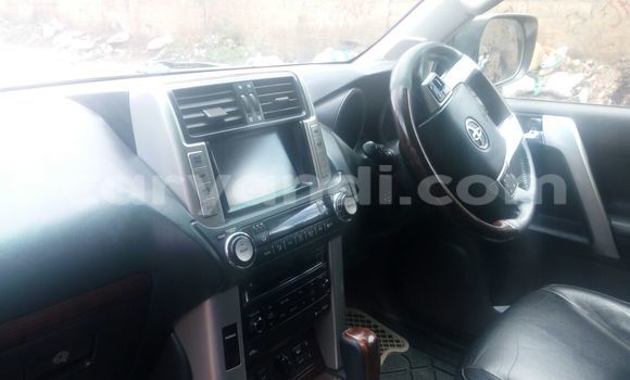 Buy Used Toyota Land Cruiser Prado White Car in Chipata in Zambia Buy Used Toyota Land Cruiser Prado White Car in Chipata in Zambia