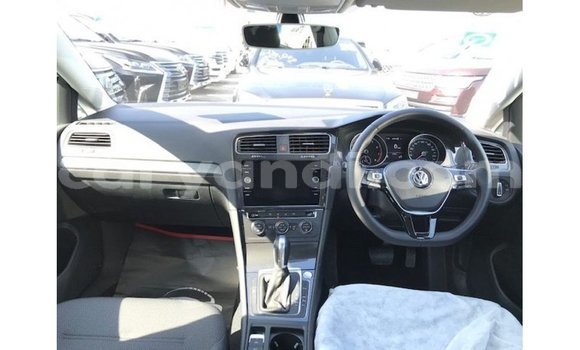 Buy Import Volkswagen Golf White Car in Import - Dubai in Zambia Buy Import Volkswagen Golf White Car in Import - Dubai in Zambia