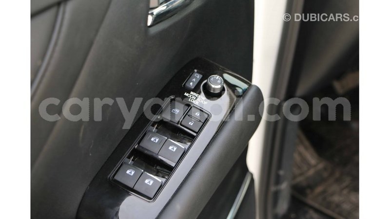 Big with watermark toyota alphard zambia import dubai 10701