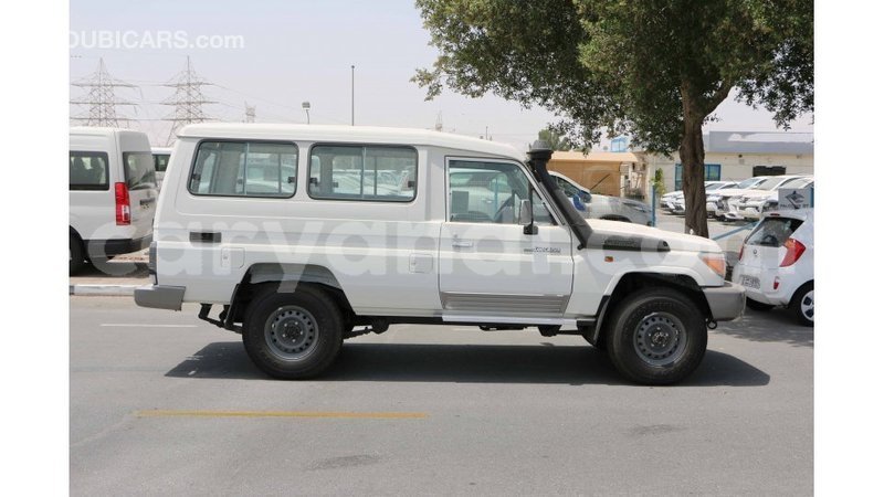 Big with watermark toyota land cruiser zambia import dubai 10702