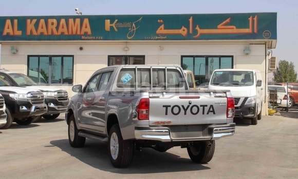 Acheter Import Voiture Toyota Hilux Autre à Import - Dubai, Zambie Acheter Import Voiture Toyota Hilux Autre à Import - Dubai, Zambie