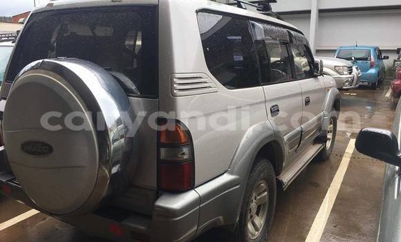 Tenga Tsaru Toyota Land Cruiser Prado Sirivha Mota in Chipata in Zambia Tenga Tsaru Toyota Land Cruiser Prado Sirivha Mota in Chipata in Zambia