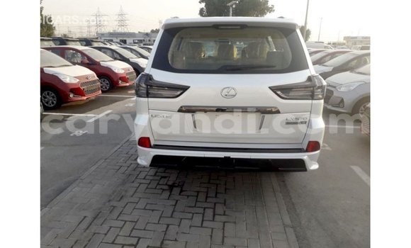 Acheter Import Voiture Lexus LX Blanc à Import - Dubai, Zambie Acheter Import Voiture Lexus LX Blanc à Import - Dubai, Zambie
