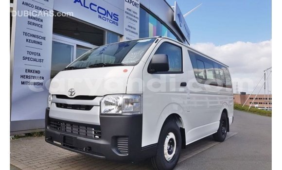 Buy Import Toyota Hiace White Car in Import - Dubai in Zambia Buy Import Toyota Hiace White Car in Import - Dubai in Zambia