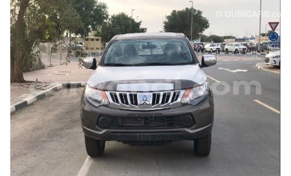 Buy Import Mitsubishi L200 Brown Car in Import - Dubai in Zambia Buy Import Mitsubishi L200 Brown Car in Import - Dubai in Zambia